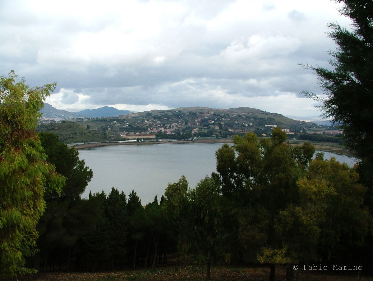 Lago di Pergusa - L'unico lago naturale presente in Sicilia 